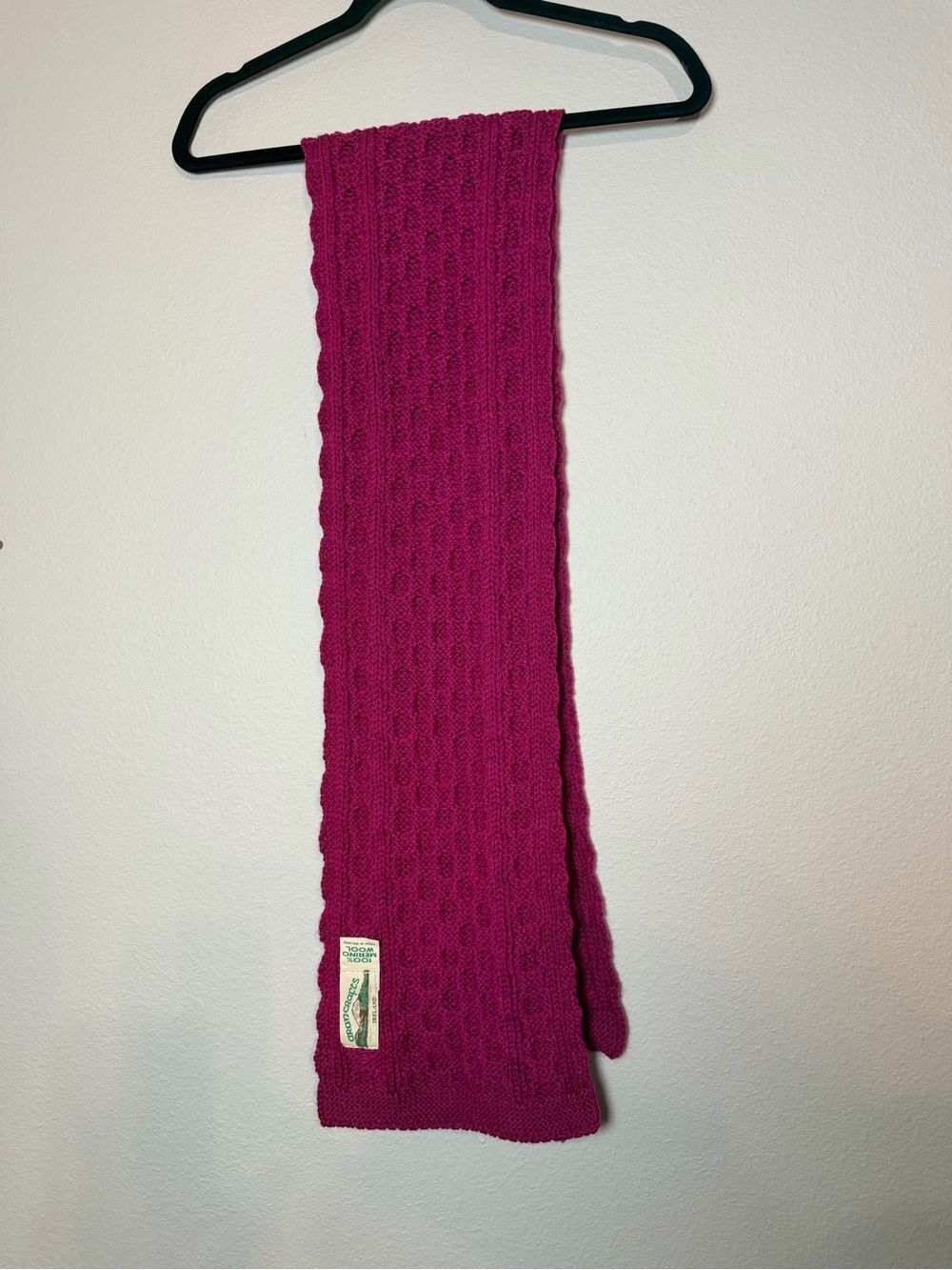 Aran Crafts Ireland Cable Knit Merino Wool Scarf Magenta Pink - Picture 4 of 8